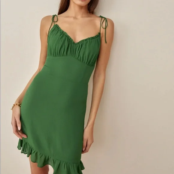 Reformation Esther Dress Kelly 💚 - Picture 2 of 6